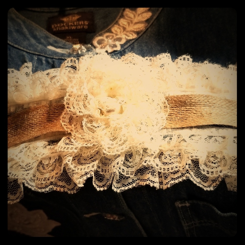 Shabby chic cuff